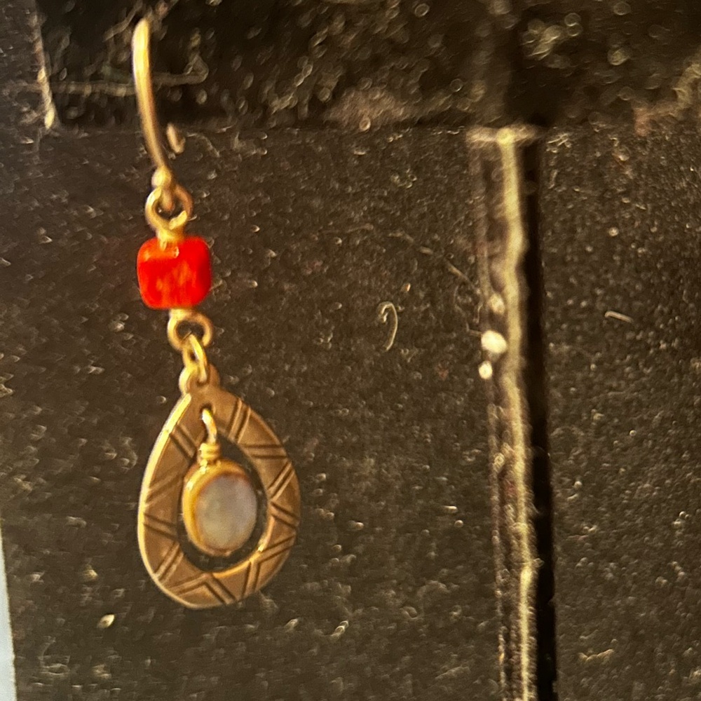 W2168 Silpada Coral Mixed Stone Earrings